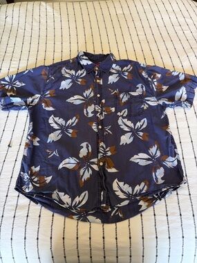 Massimo Navy Floral Short-Sleeve Button-Down Shirt